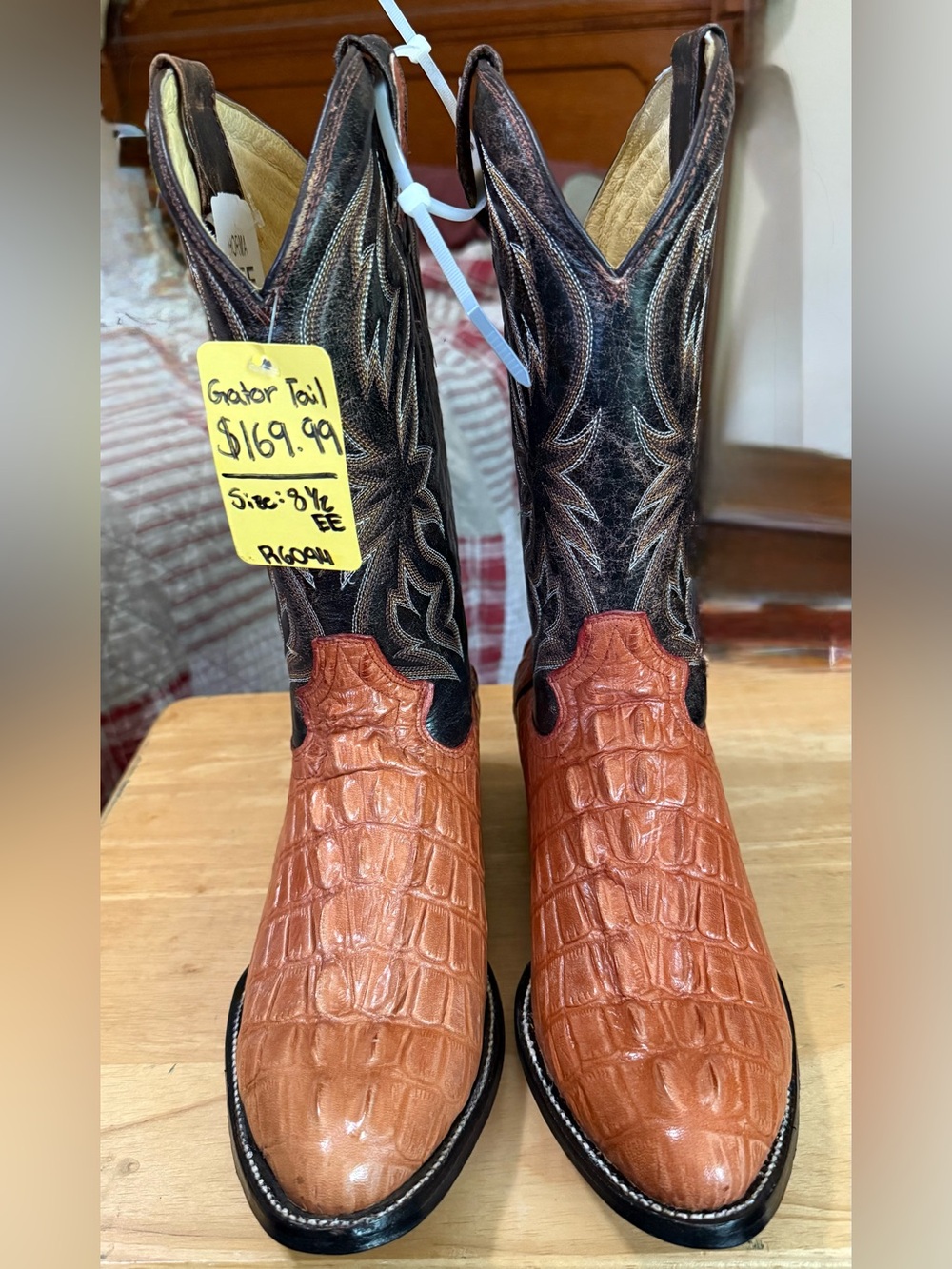 Men's “Gator Tails” Leather Western Boot - Brown Two-Tone - size 8.5 EE